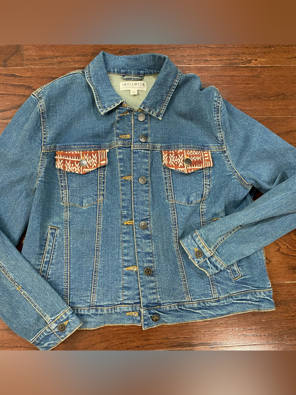 IDYLLWIND Miranda Lambert Trucker AZTEC BEADED Denim Jacket Size L VEUC! ~ RARE - Picture 3 of 5